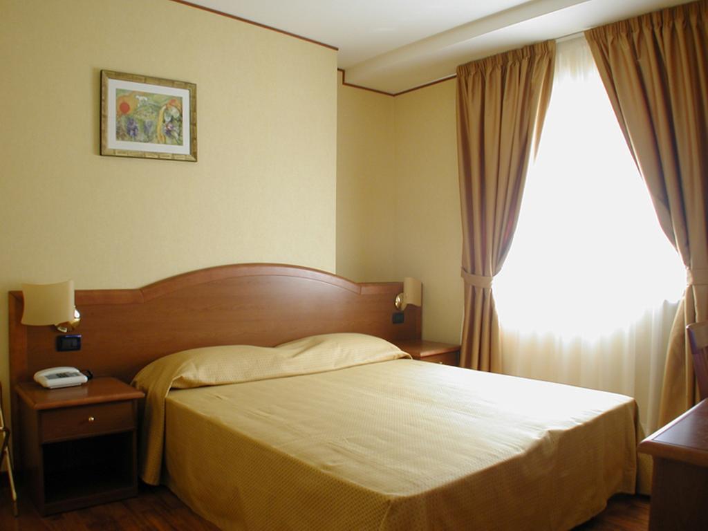 Hotel Dimora Adriana Tivoli Zimmer foto